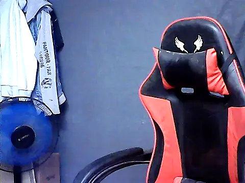 XXX chat uživo modela sweet_sexyasian69