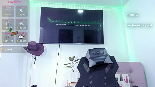 emily_palmeer's Live XXX Chat