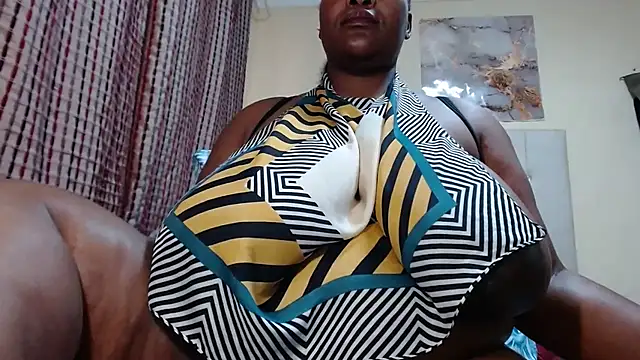 CHOCOLATEDARKBUSTYX Live XXX-Chat