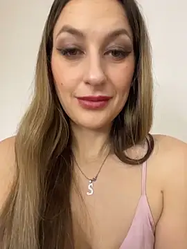 Alyxra's Live XXX Chat