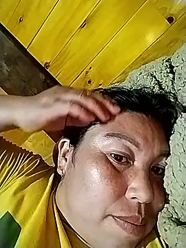 kussecka Adlı Modelin Canlı XXX Sohbeti