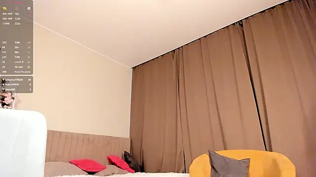 XXX chat uživo modela TaiteFairfield