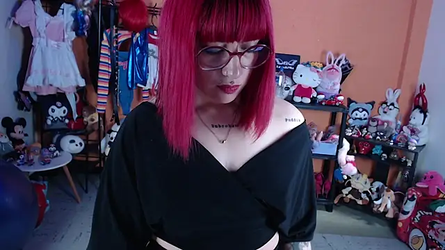 MissMiia2's Live XXX Chat