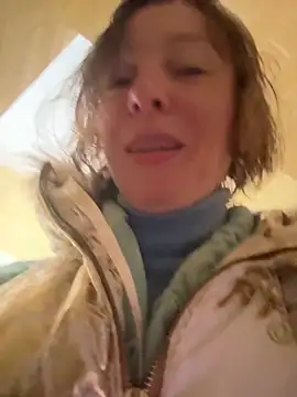 angelicfenix Adlı Modelin Canlı XXX Sohbeti