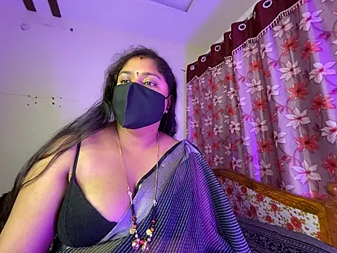 LouleyRanii's Live XXX Chat