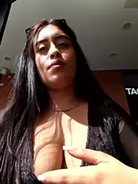 MissNyraSecret 라이브 XXX 채팅