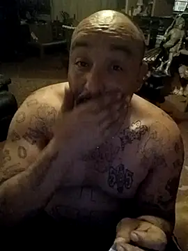 Dick4yourholes' Live XXX Chat