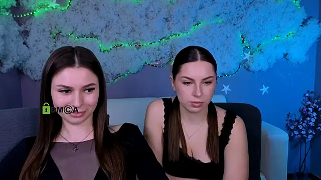 แชท XXX สดของ flora_ri