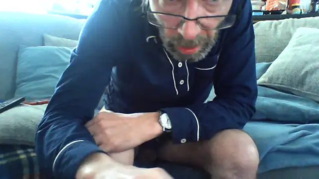 Czat XXX na żywo – I_show_and_grow