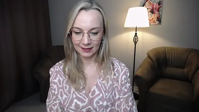 Živý XXX chat Ava_Elior