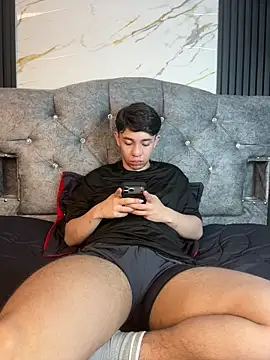 Noah_ledom Live XXX-chat