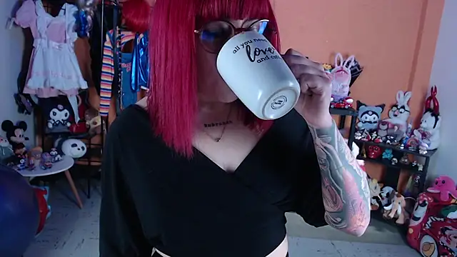 Chat XXX ao vivo de MissMiia2