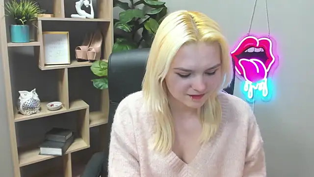 SweetLilyxo: онлайн-секс-чат