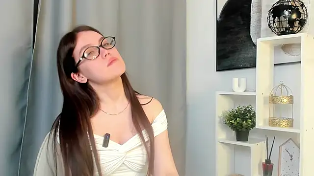 DomitilaHarmerのライブXXXチャット