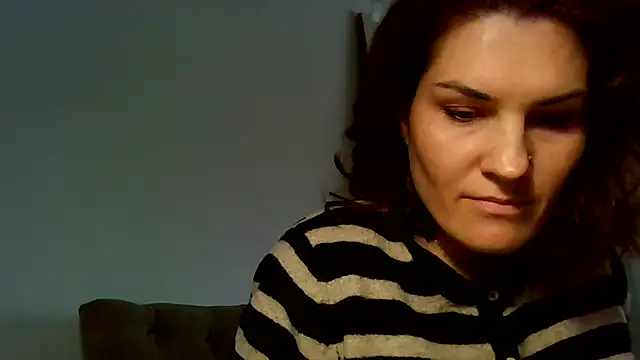 Ms-Lust1-'s Live XXX Chat