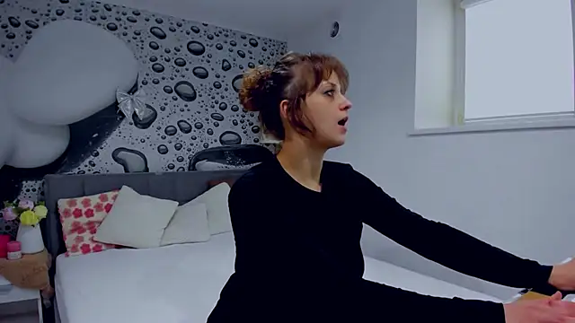 AlmaFancy's Live XXX Chat