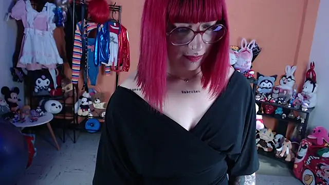 MissMiia2 Adlı Modelin Canlı XXX Sohbeti