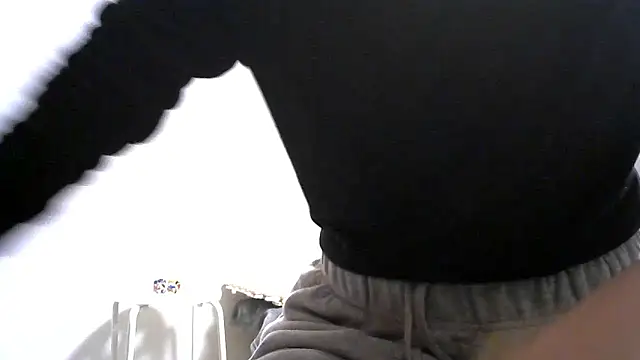 leopiii-iiJP: онлайн-секс-чат