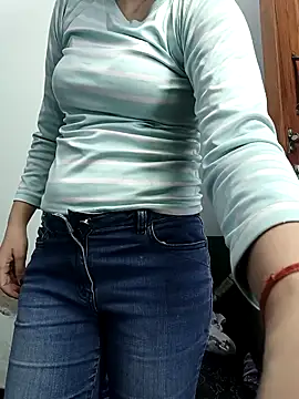 PUNAM456 Live XXX-chat