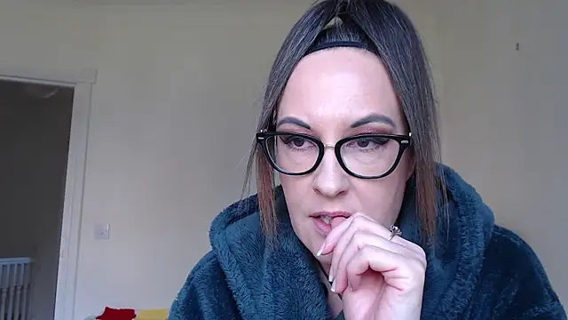 Humiliatrixxxx's Live XXX Chat