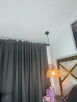 Chatroom XXX en direct de Angel_Perv