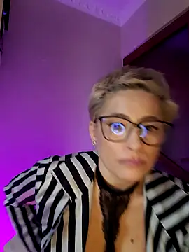 LunaBlaise's Live XXX Chat