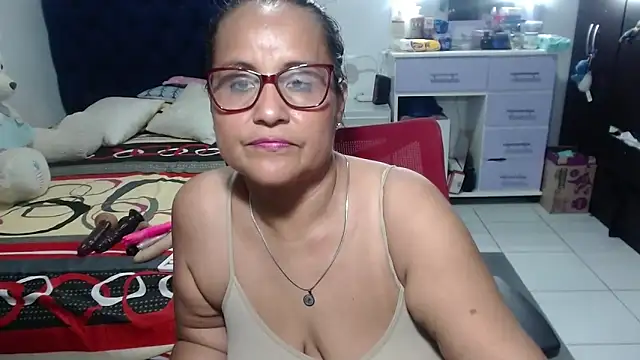 pervert_mommy_n Live XXX chat