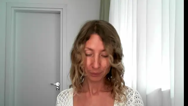 Chat +18 de Paevoa ao vivo