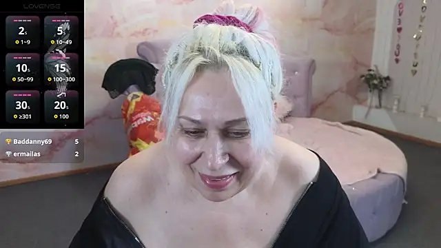 แชท XXX สดของ Penelope_Pinky