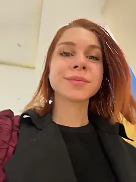 RosieSecret's Live XXX Chat