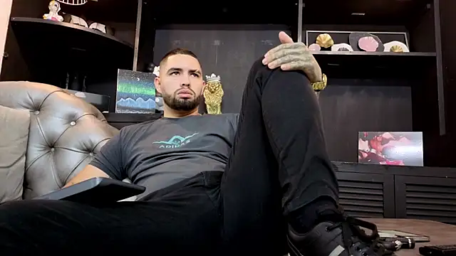 matteosantos Live XXX Chat