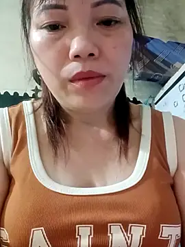 Sana-vnのライブXXXチャット