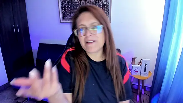 Ivette_Shaira লাইভ XXX চ্যাট