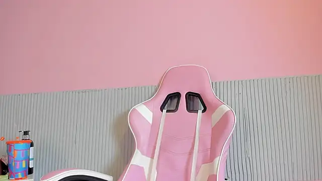 yeikafoxy লাইভ XXX চ্যাট