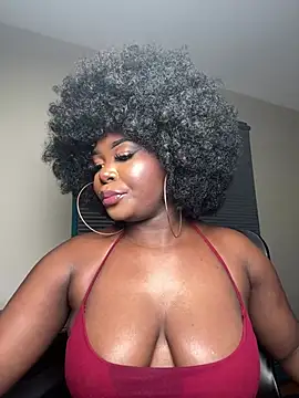 WomanNextdoor1 élő XXX-chatje