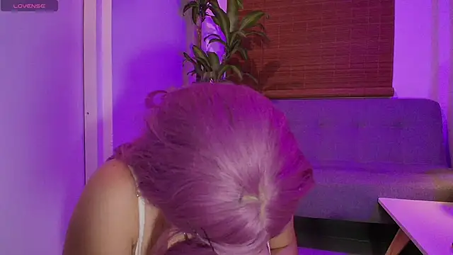 Онлайн чат XXX Emmy_peach1