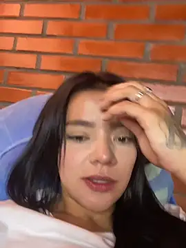 แชท XXX สดของ agathamarrshall_