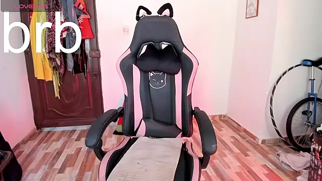 adrena_10 লাইভ XXX চ্যাট