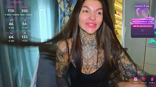 tattooedBabyy 即時 XXX 聊天