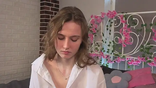 RubieHeiser 即時 XXX 聊天