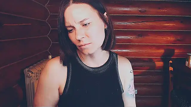 Platina_Fox 即時 XXX 聊天