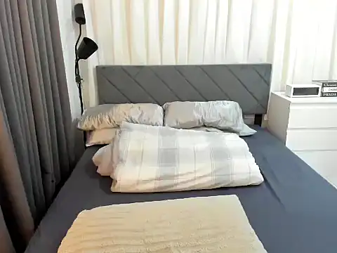 Pokazy przed kamerką – Infernocherry