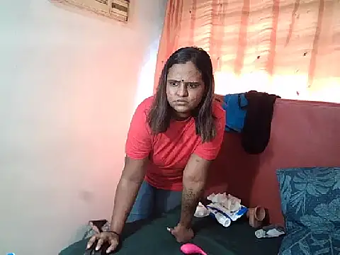 Indian_sunshinen Live XXX chat