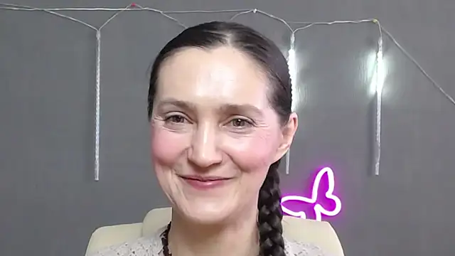 Онлайн чат XXX TayaFinch