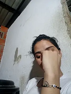 Emyli_Liamm 라이브 XXX 채팅