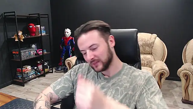 MihasikD live XXX chat