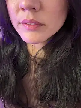 Chat +18 de mahia_queen ao vivo