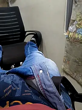 Rj202113: онлайн-секс-чат