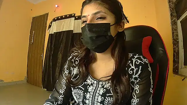 Онлайн чат XXX callmeshreya