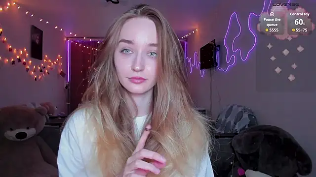 MoonDust – Naživo XXX chat